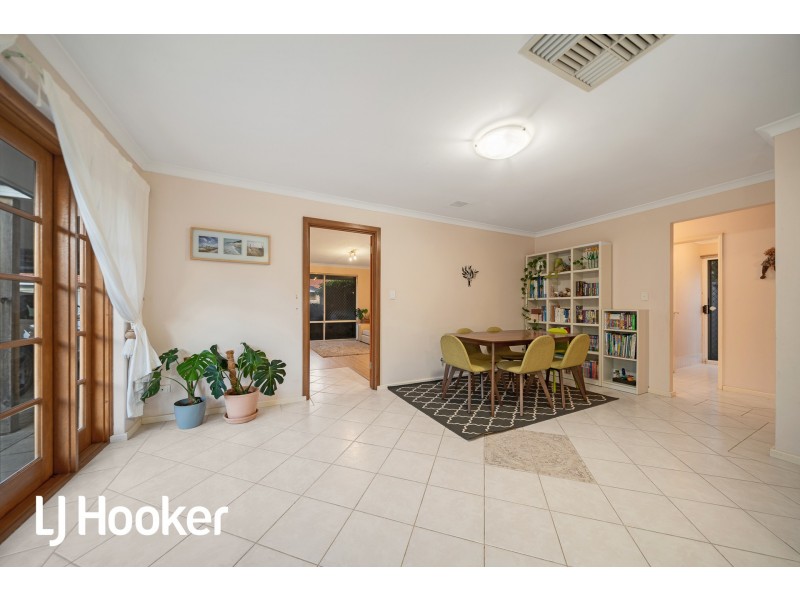 2/42 Corbel Street, Shelley WA 6148