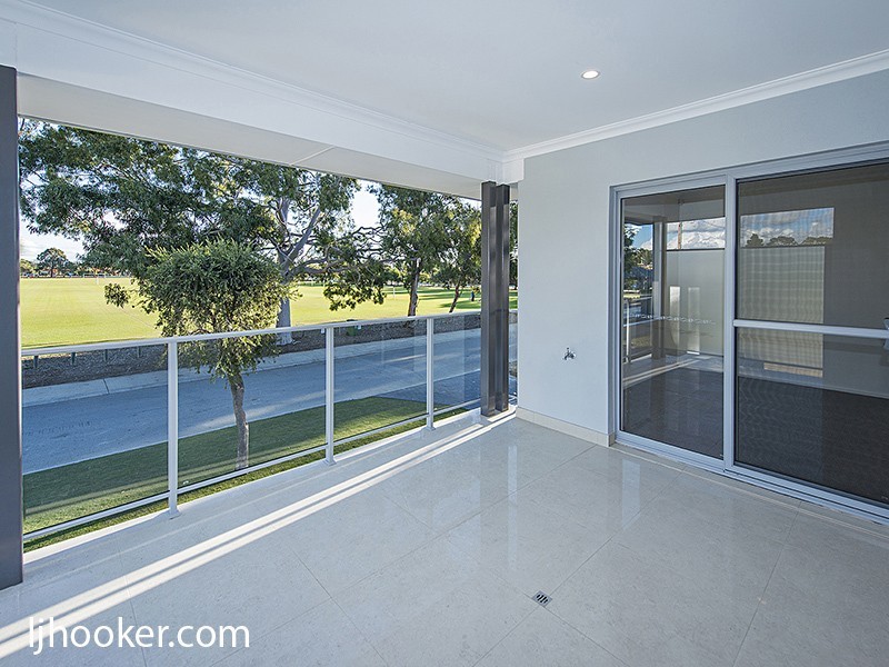 3/377 Daly Street, Cloverdale WA 6105