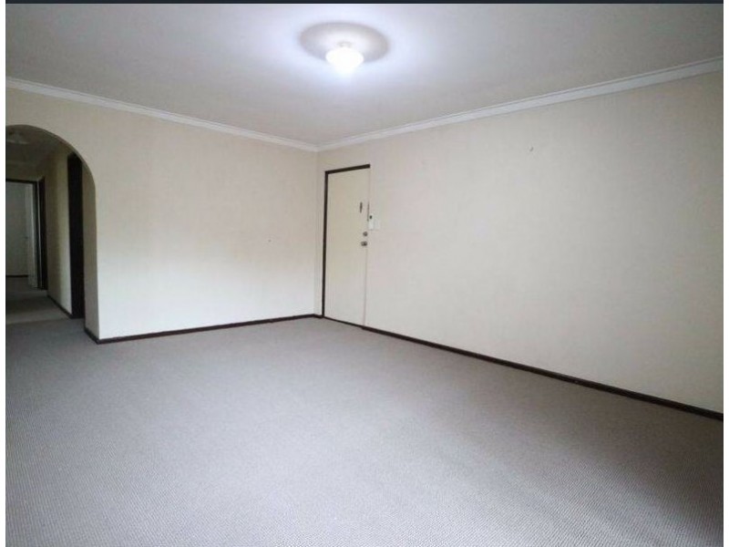 40B Treave St, Cloverdale WA 6105