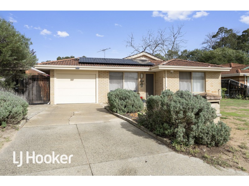 27 Burton Retreat, Stratton WA 6056