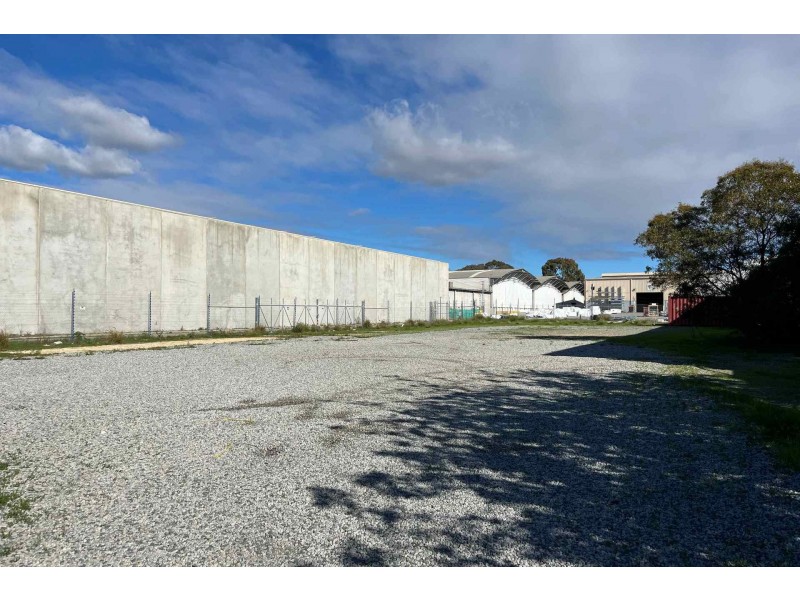 39 Magnet Road, Canning Vale WA 6155