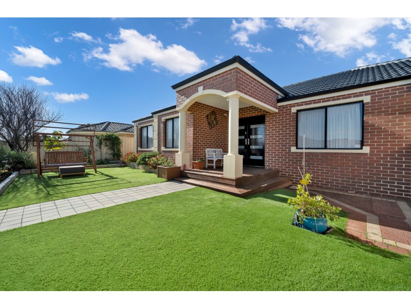 1 Planetree Pass, Canning Vale WA 6155