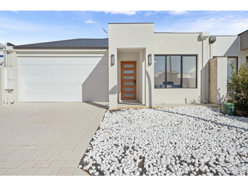 10 Botanical Place, Canning Vale WA 6155