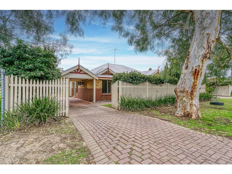 1/32 Holmesdale Road, Woodbridge WA 6056