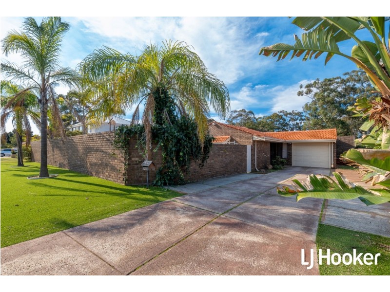 8 Pearson Cr, Bull Creek WA 6149