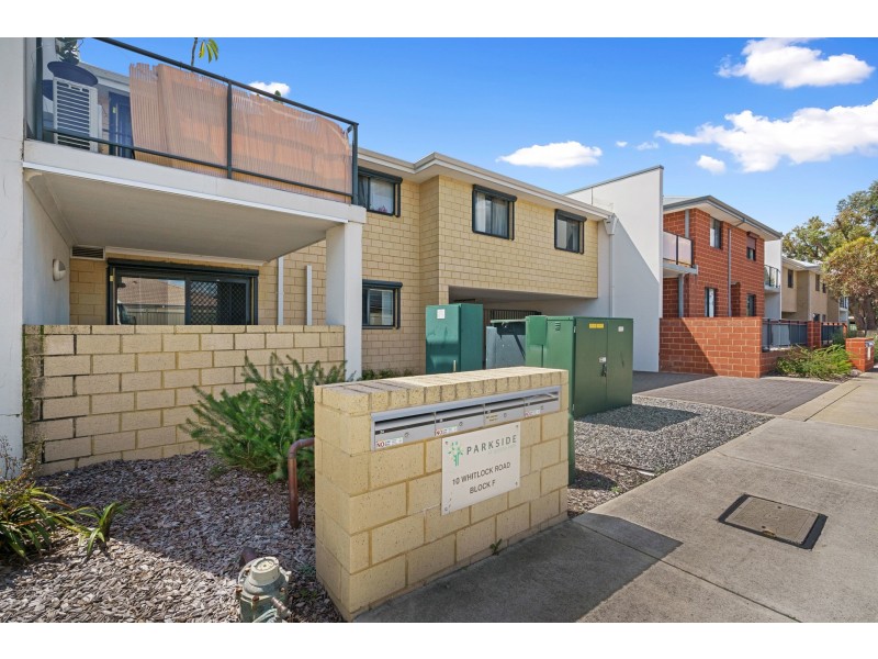 24/10 Whitlock Road, Queens Park WA 6107