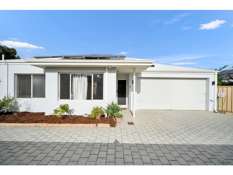 8A Cunnington Way, Queens Park WA 6107