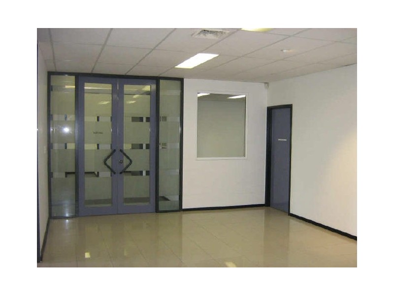 25 Gladstone, Perth WA 6000