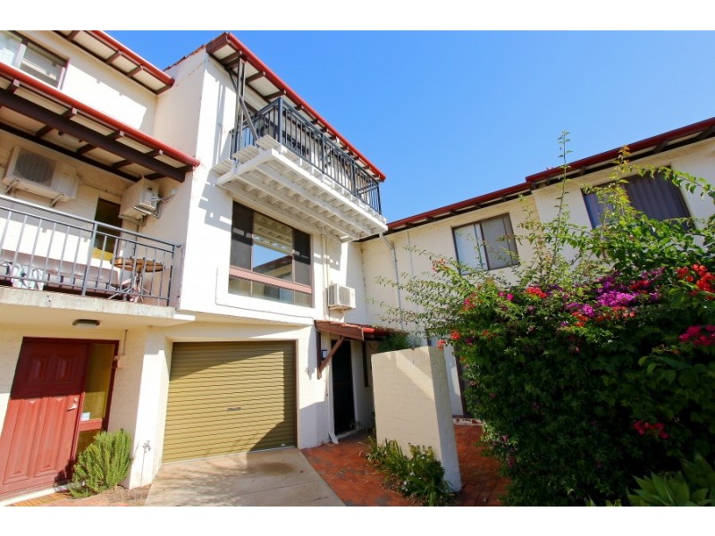 Unit 4/45 McCallum Ln, Victoria Park WA 6100