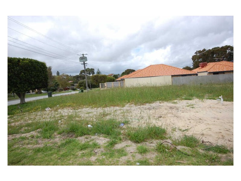 Lot 2/18 Farnham Street, Bentley WA 6102