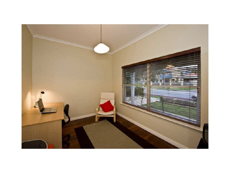 6 Burnettia Lane, Mount Claremont WA 6010