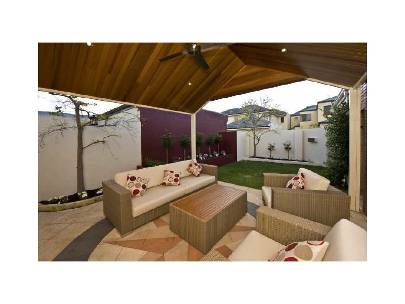 6 Burnettia Lane, Mount Claremont WA 6010