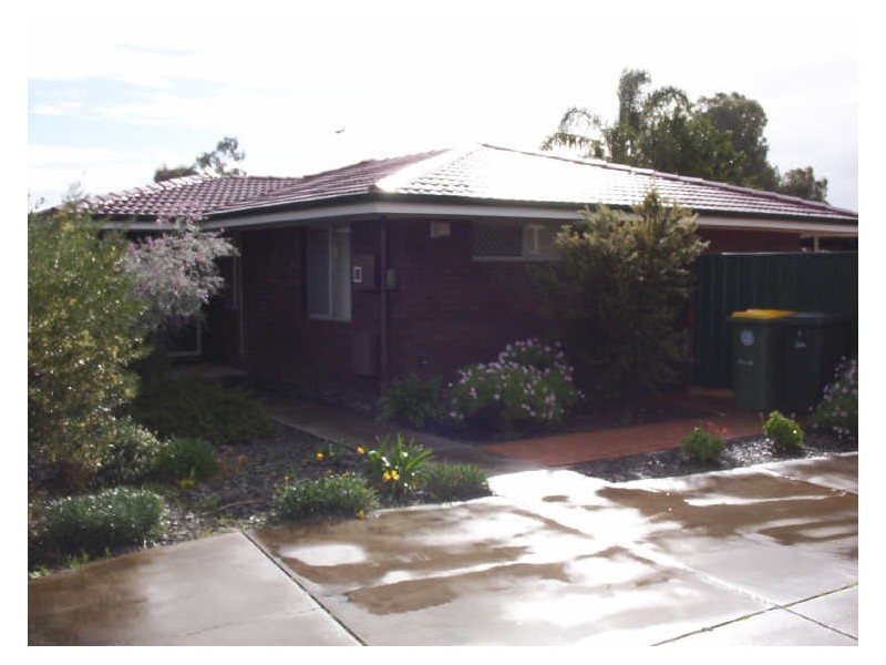 5 Wandarra Close, Karawara WA 6152