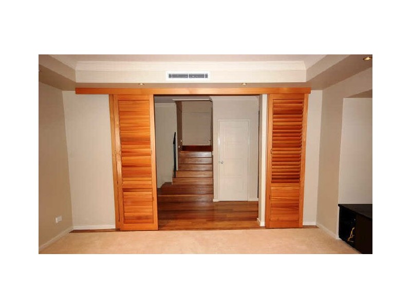 10 Como Way, Stirling WA 6021