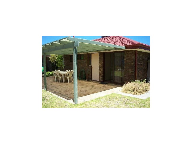 12 Currajong Crescent, Craigie WA 6025