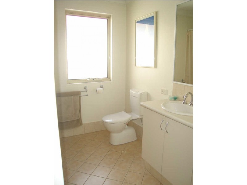 66 Birdwood Street, Innaloo WA 6018