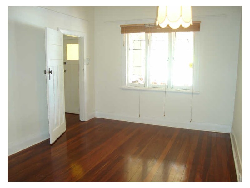 27 Marlow Street, Wembley WA 6014