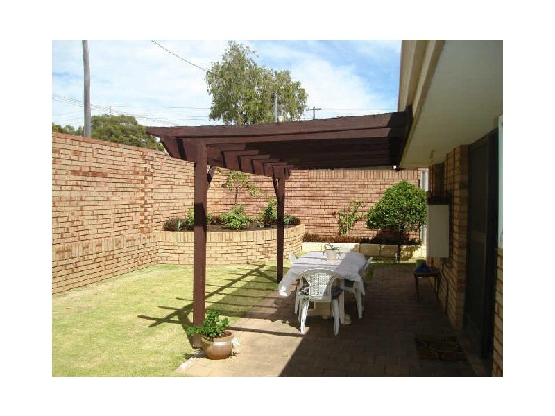 1/212-214 Salvado Road, Wembley WA 6014