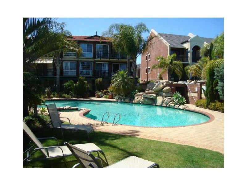 24/64 Moondine Drive, Wembley WA 6014