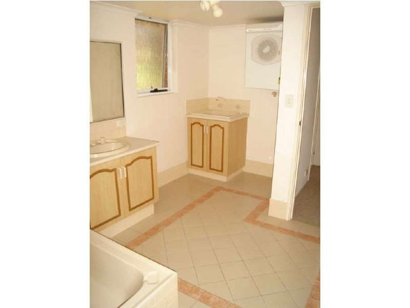 24/64 Moondine Drive, Wembley WA 6014