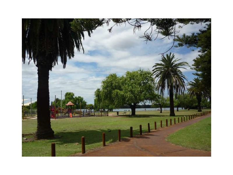 37/85 Herdsman Pde, Wembley WA 6014