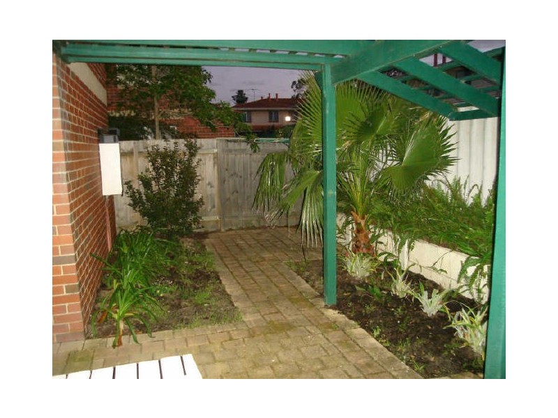 15/1 Moondine Drive, Wembley WA 6014