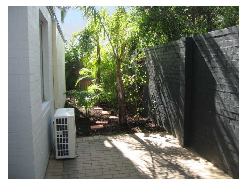 Pelican 16/125 Herdsman Parade, Wembley WA 6014