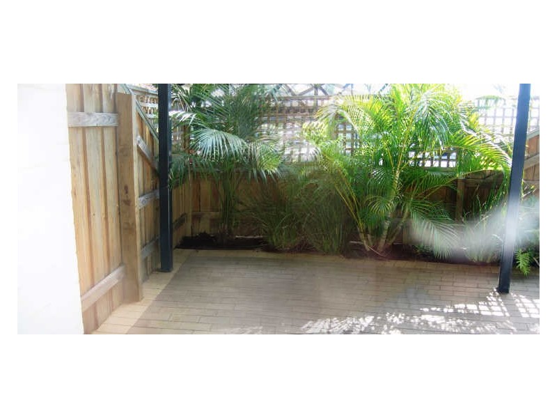 Pelican 16/125 Herdsman Parade, Wembley WA 6014