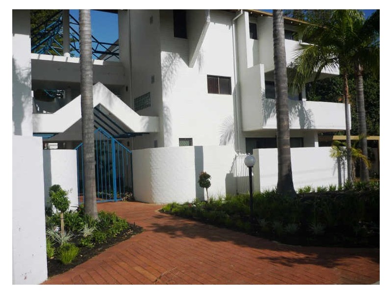 18/303 Cambridge Street, Wembley WA 6014