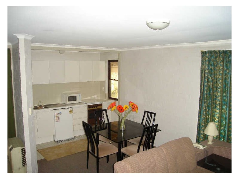 18/303 Cambridge Street, Wembley WA 6014