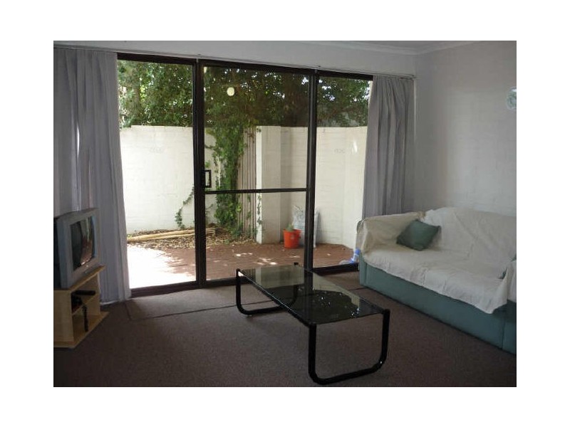 8/303 Cambridge Street, Wembley WA 6014