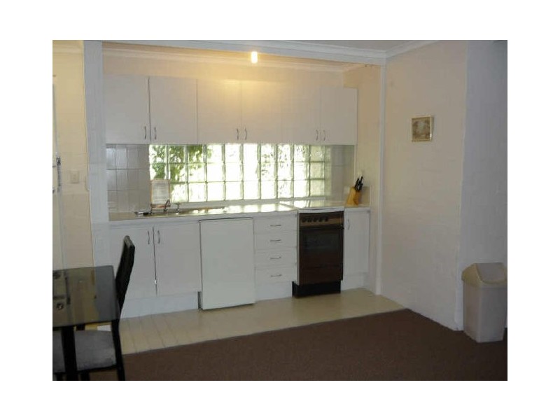 8/303 Cambridge Street, Wembley WA 6014