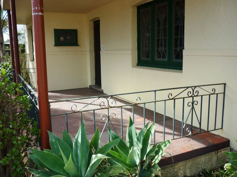 82 Holland Street, Wembley WA 6014