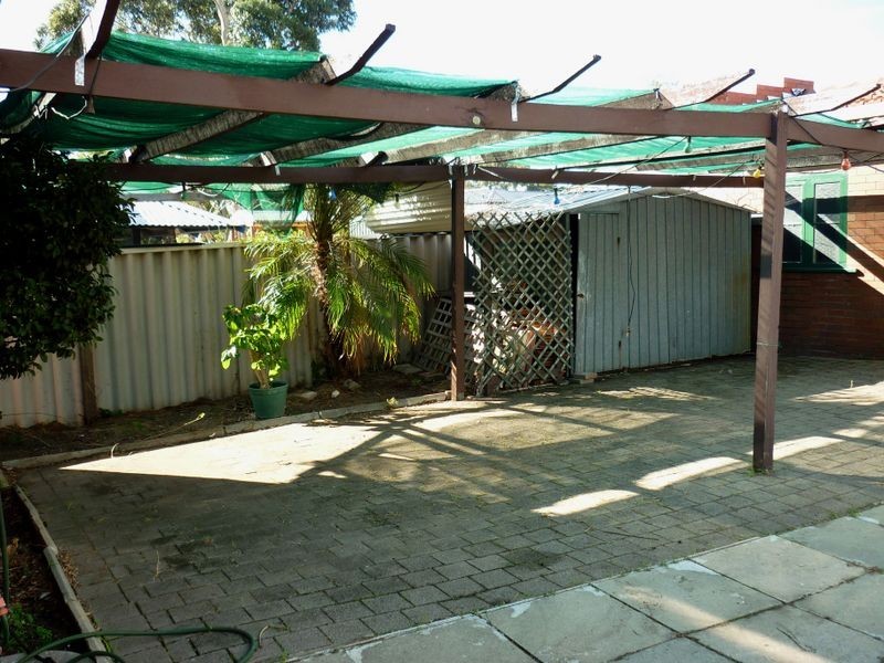 82 Holland Street, Wembley WA 6014