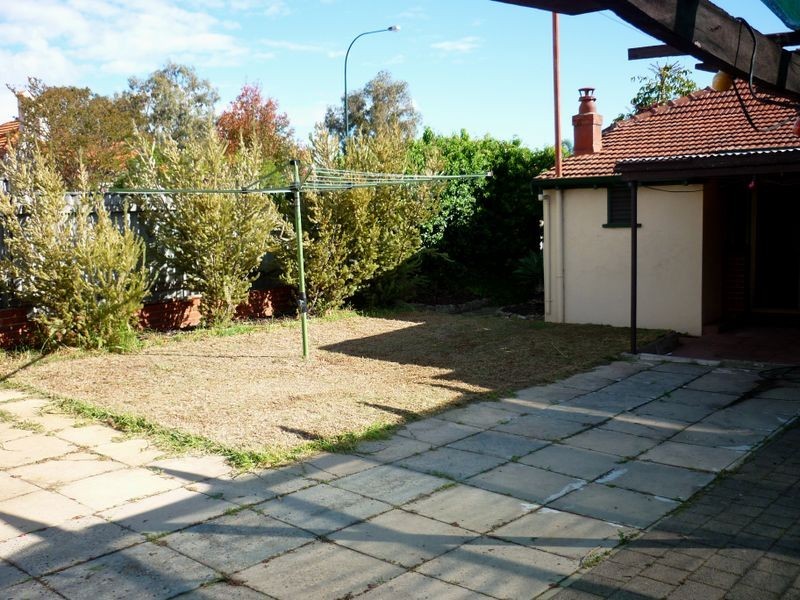 82 Holland Street, Wembley WA 6014