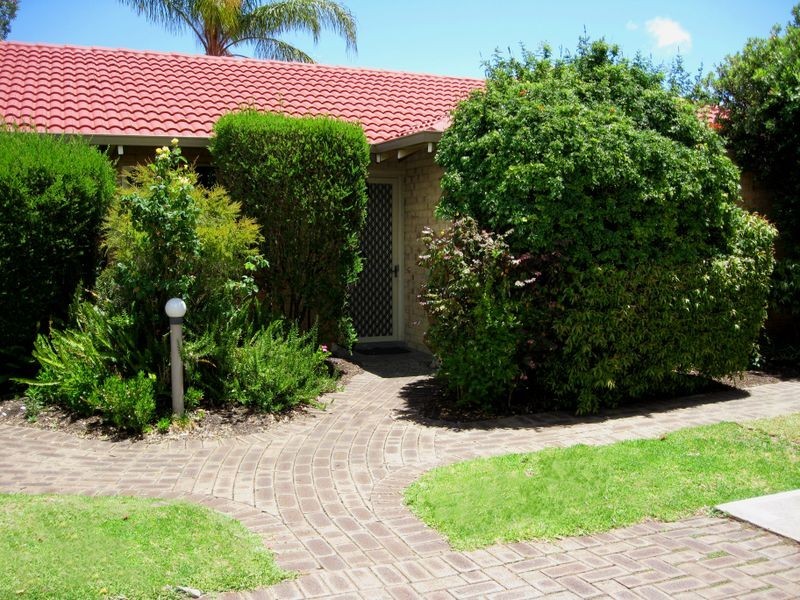 16/7 Waterway Court, Churchlands WA 6018