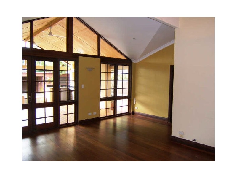 10 Winmarley Street, Floreat WA 6014