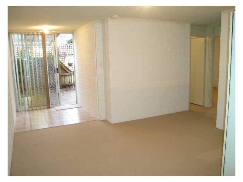 2E/47 Herdsman Parade, Wembley WA 6014