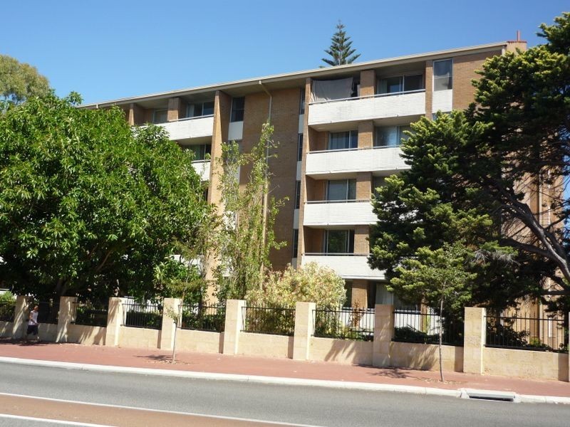 202/365 Cambridge Street, Wembley WA 6014
