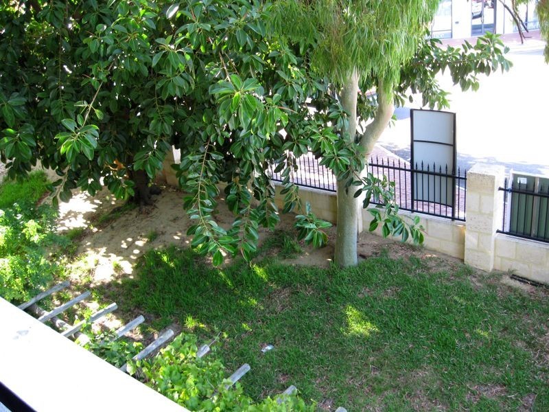 202/365 Cambridge Street, Wembley WA 6014