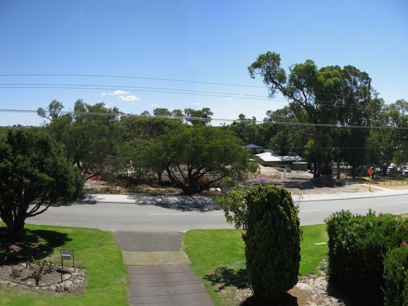 19 Cromarty Road, Floreat WA 6014