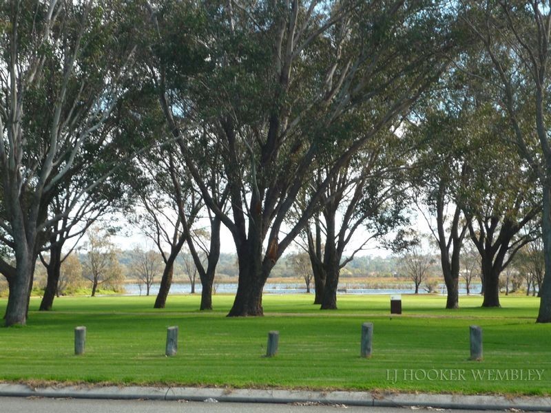 101D/25 Herdsman Parade, Wembley WA 6014