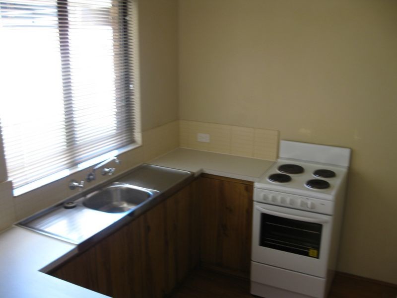 16/54 Hertha Road, Innaloo WA 6018