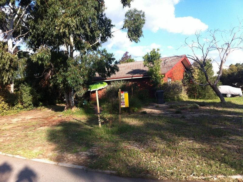 29 Dakin Street, Daglish WA 6008