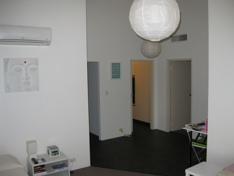 30/9 Brentham Street, Leederville WA 6007