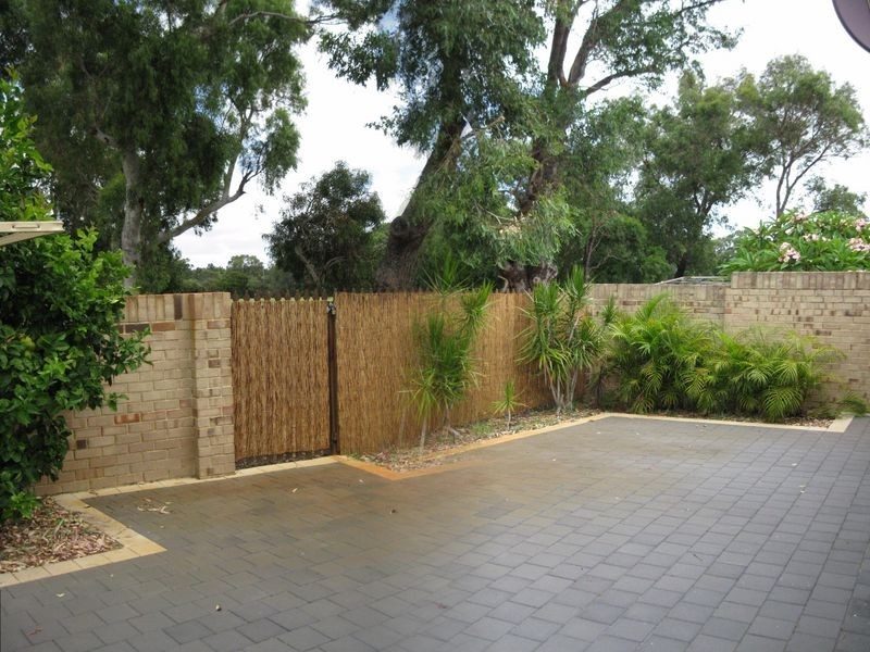 30/9 Brentham Street, Leederville WA 6007