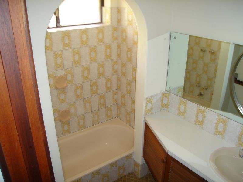 46 Northmore Street, Daglish WA 6008