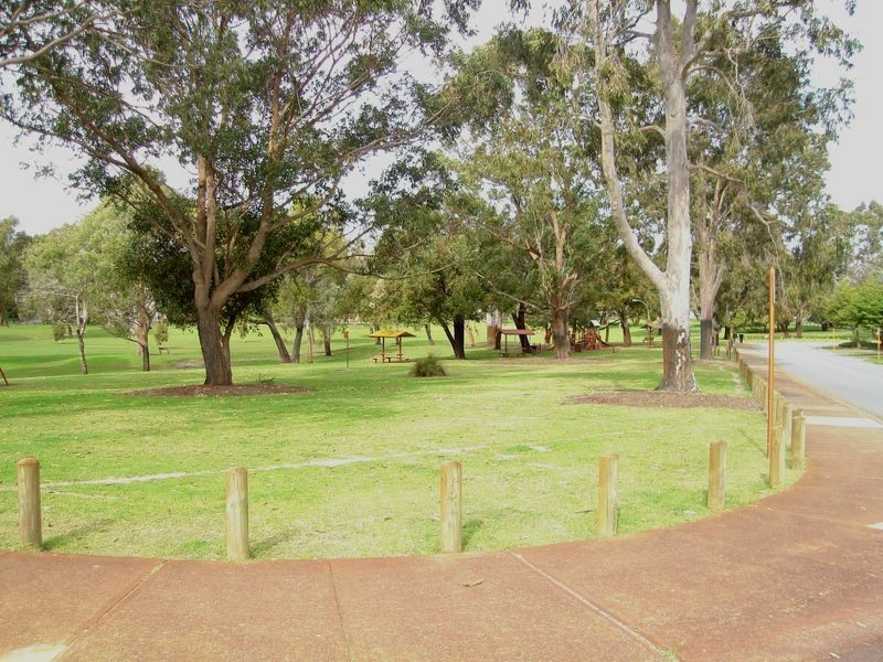 46 Northmore Street, Daglish WA 6008