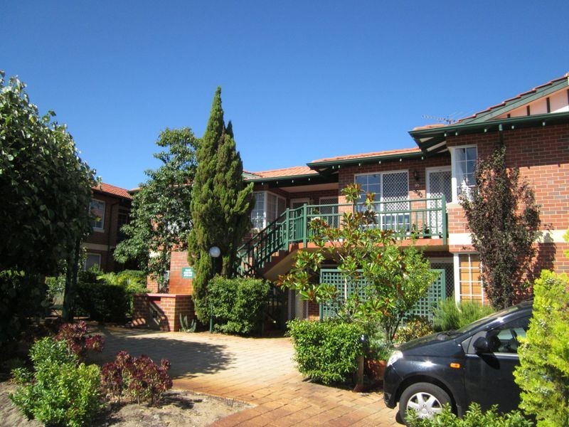 34/1 Moondine Drive, Wembley WA 6014