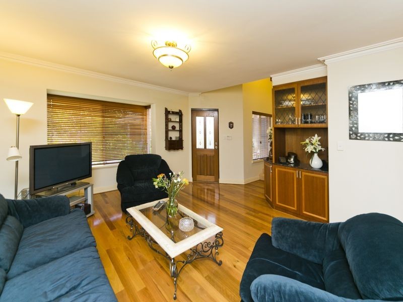 26 Station Street, Wembley WA 6014